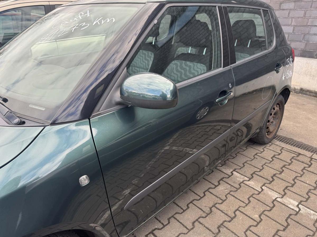 Skoda Fabia 2 original T&uuml;r vorn links LF6K Highland Gr&uuml;n Rohbau Bj.2008